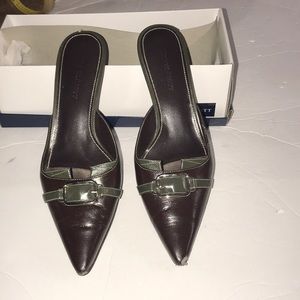 Women’s Karen Scott Leather Mules